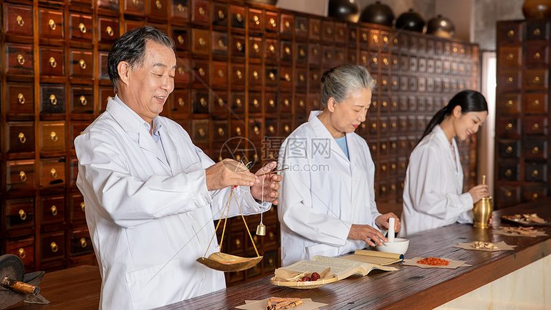 针灸与艾灸：探寻治本的奥秘